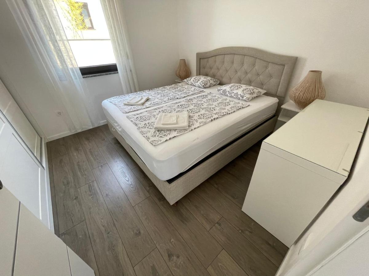 Vila Softic Azra Умаг Экстерьер фото